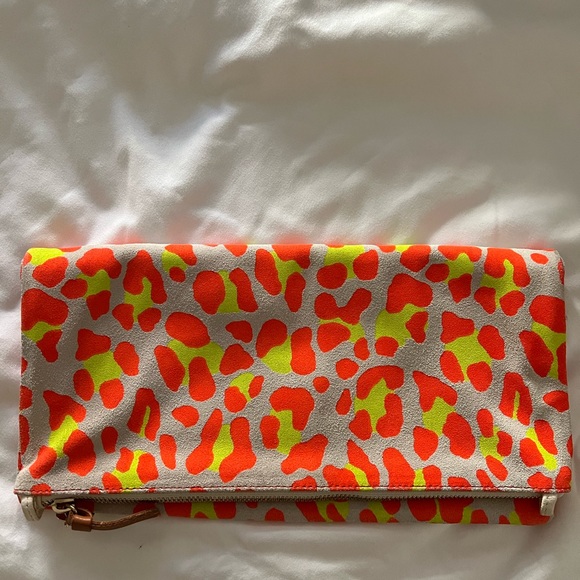 Clare V fold over clutch - Picture 2 of 2